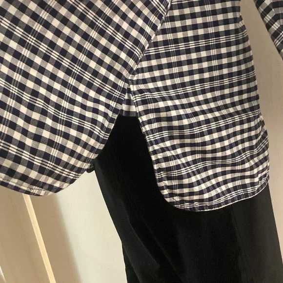 Everlane Black and White Plaid Oxford Shirt - Picture 9 of 14